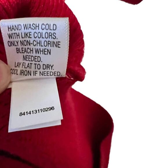 Croft & Barrow Women's Red Solid Long Sleeve Pullover V-Neck Sweater Size XL - Picture 9 of 11